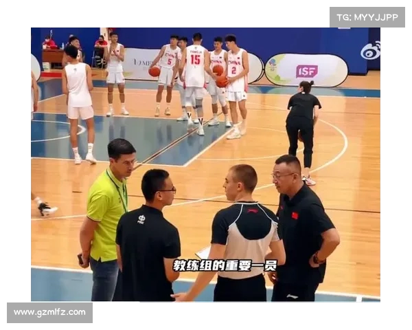 中学生国家队主帅范斌怒斥球员:你们像软蛋一样踢比赛,背后的深意是什么? 中学生国家队主帅范斌怒斥球员:你们像软蛋一样踢比赛,背后的深意是什么?